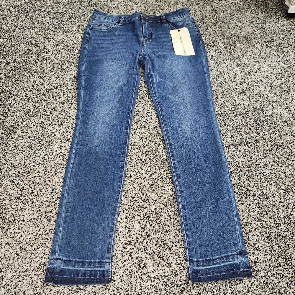Mystree Premium Darkwash Skinny Jeans‎ Womens Size 26 Clean Cut Raw Hem End  Nwt